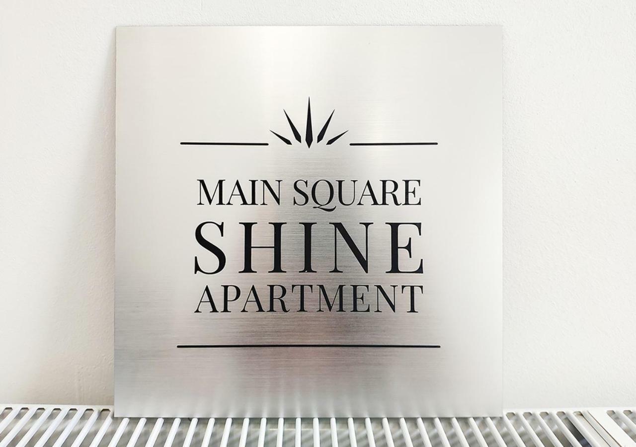 Luxurios And Historic Apartment "Shine" - Right On The Main Square Zagabria Esterno foto
